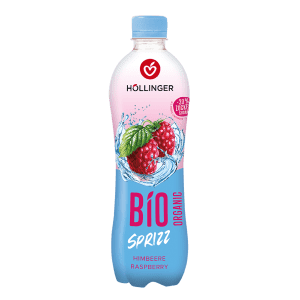 Höllinger Himbeer Sprizz Flasche in hellblau weiß rosa mit 2 Himbeeren hinterlegt auf Wasser.
