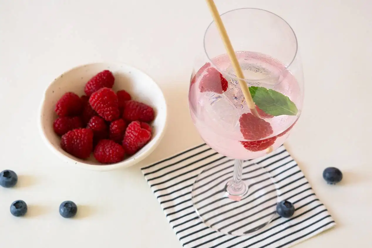 Berry Royale Spritz